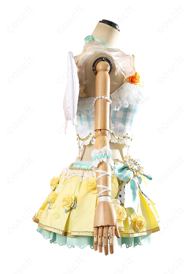 小泉花陽「フルールレーヴ」コスプレ衣装右肩の装飾ディテール