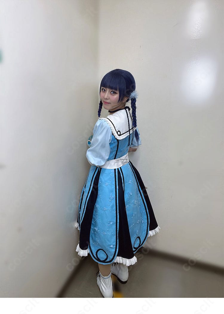 舞台『魔法使いの約束』第1.5部 シアン コスプレ衣装 背面スタイル｜流れるシルエットと世界観を楽しめる一着