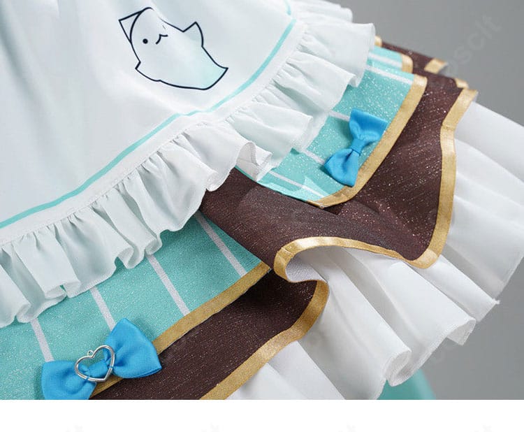 ミント・ファントーム メイド服 裾デザイン｜動きのある撮影にも映えるディテール