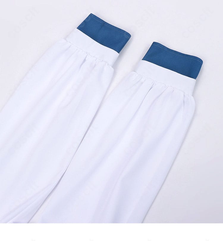 シャツ袖口の近接|カフスの幅とステッチ