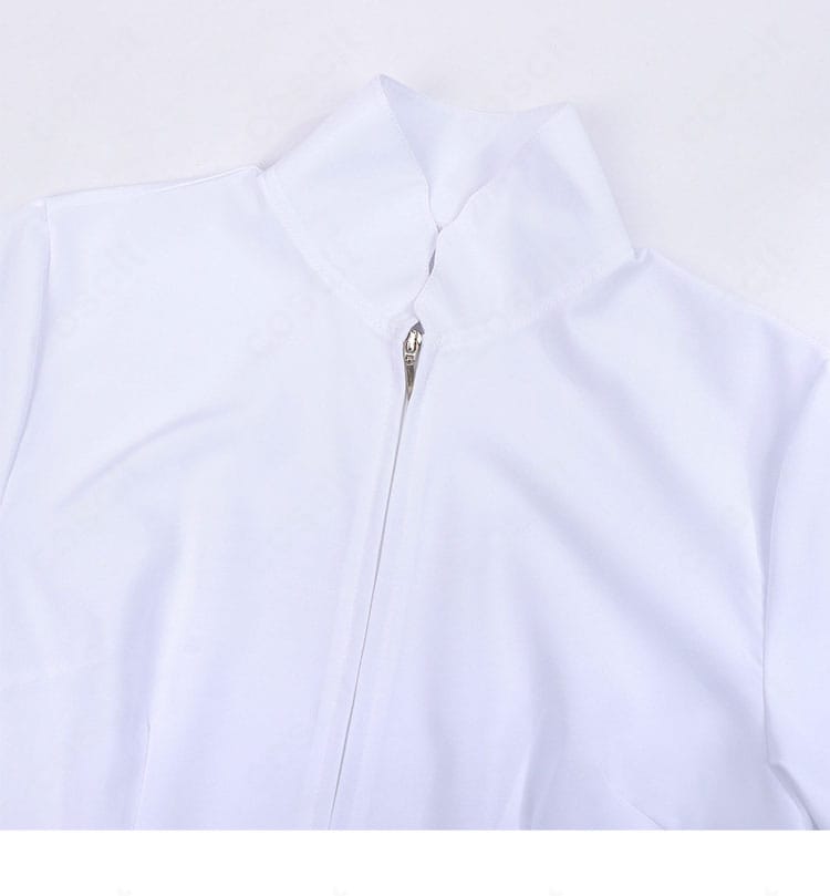 シャツの襟元ディテール|きちんと感のある形状とバランス