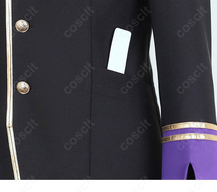 衣袖の装飾とラインテープのクローズアップ