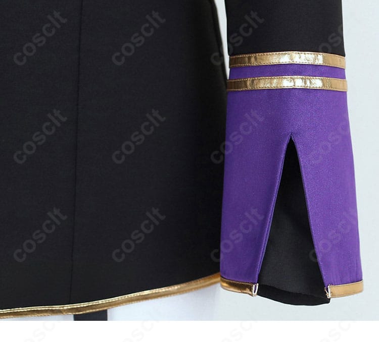 袖口の飾りとステッチのアップ