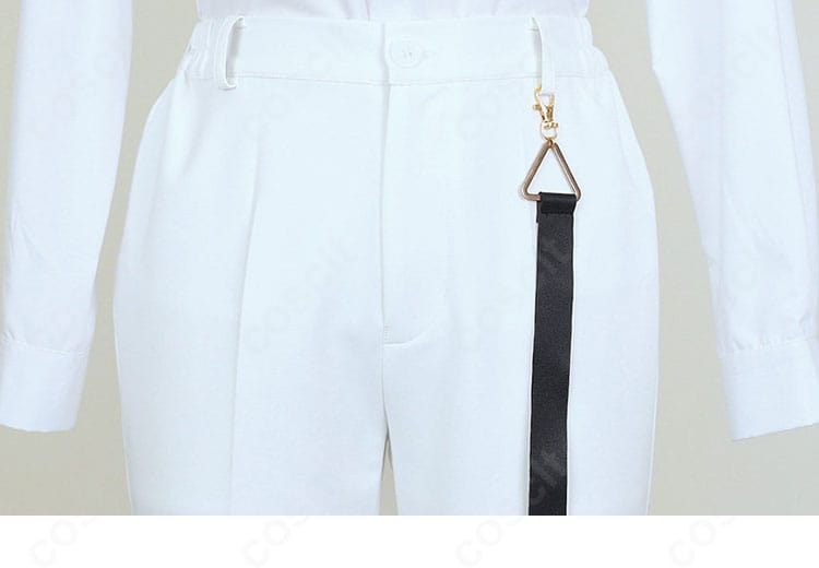 腰回りベルト・太ももベルトの装着ディテール