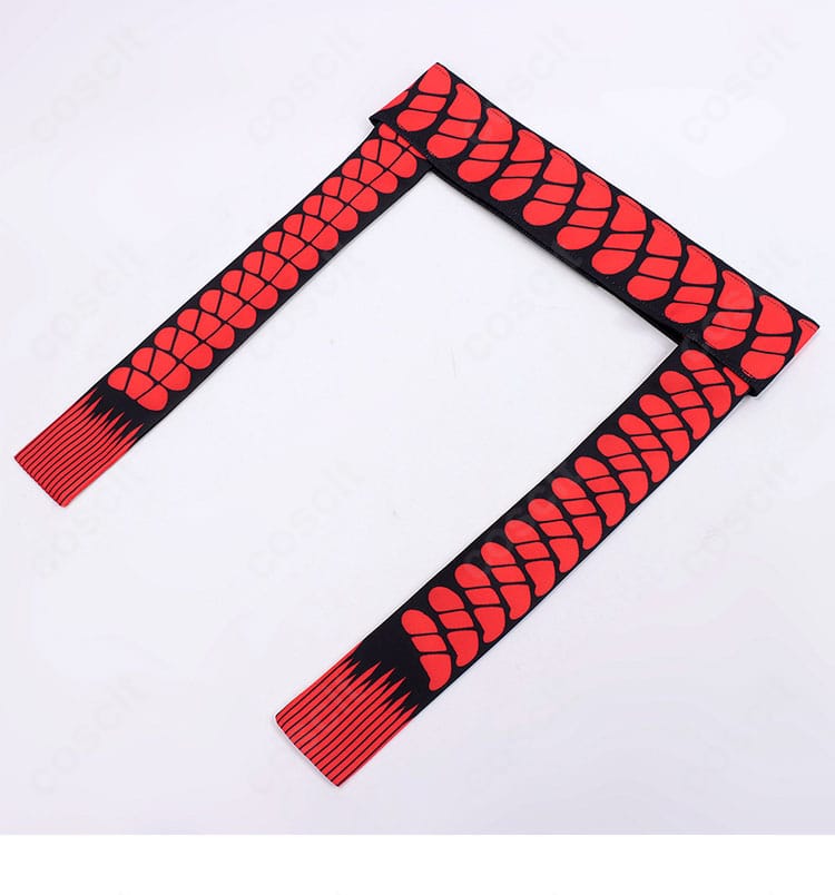 スカーフ・ネッカチーフ装飾ディテール（結び目と配色）