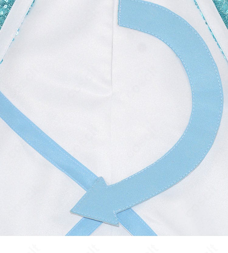 津島善子『聖なるリトルデーモン』コスプレ 背面スカート裾の模様ディテール