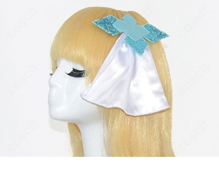 ヘッドアクセの素材感と立体感のアップ