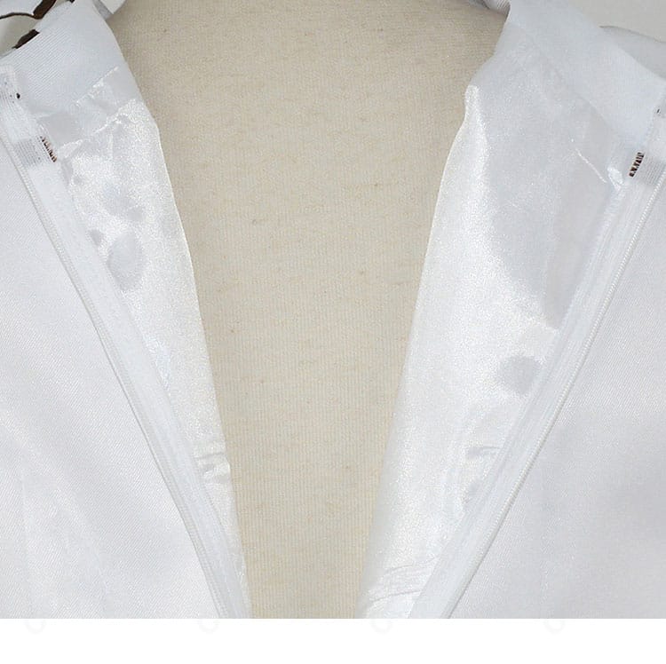 松浦果南衣装の背面ファスナーと背面装飾の詳細