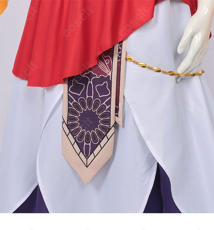 各部の縫製と装飾の総合ディテール。生地の質感と再現度重視の仕立てを示す写真