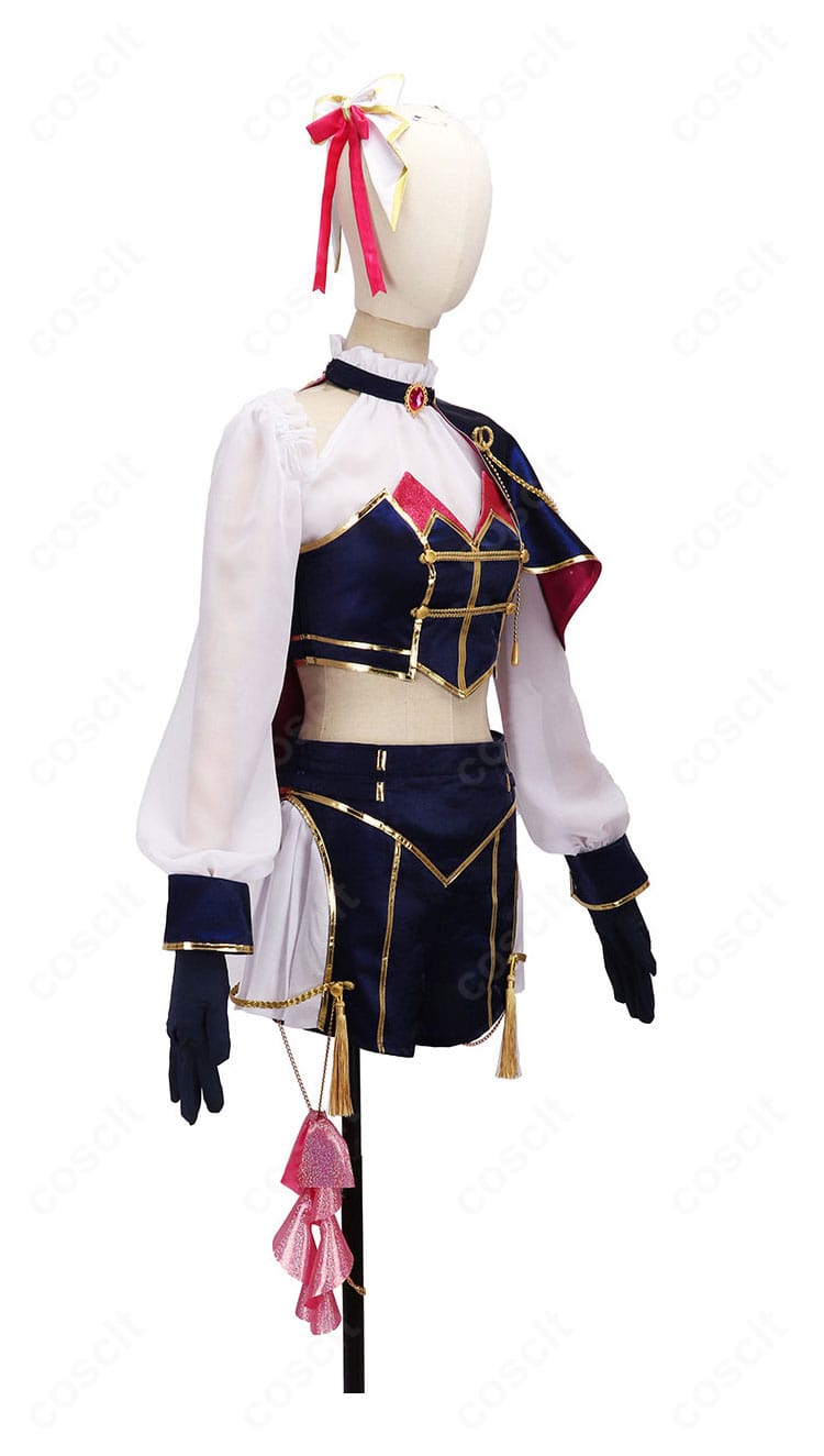 倉持めると Idios共通衣装の側面全身カット（マントの落ち感とライン）