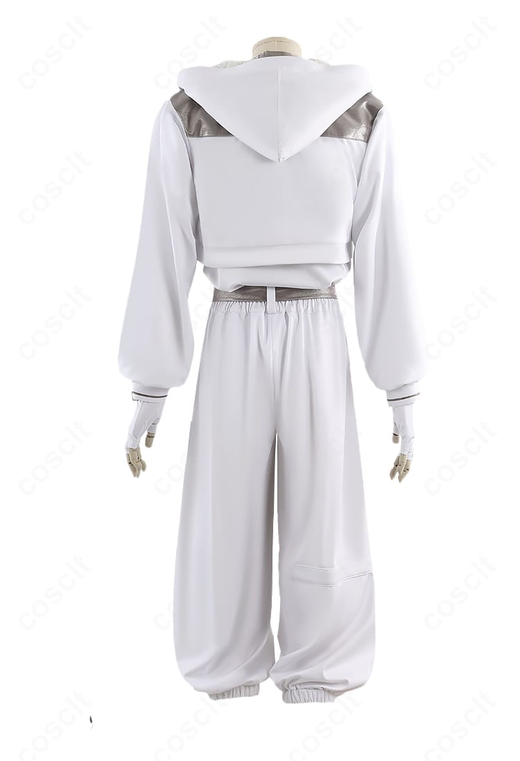 東雲彰人 アクセラレイト衣装の背面。背中のラインとパンツの落ち感、ベルト位置が分かる画像