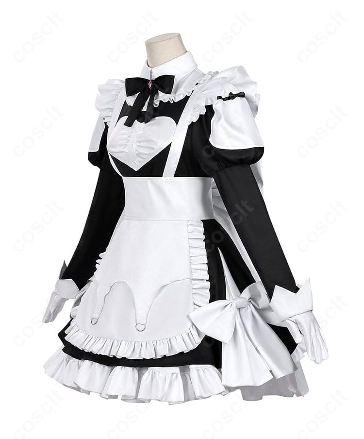 桃乃 ゴーストハウス メイド服の側面。スカートのハリ感とシルエットを示す画像