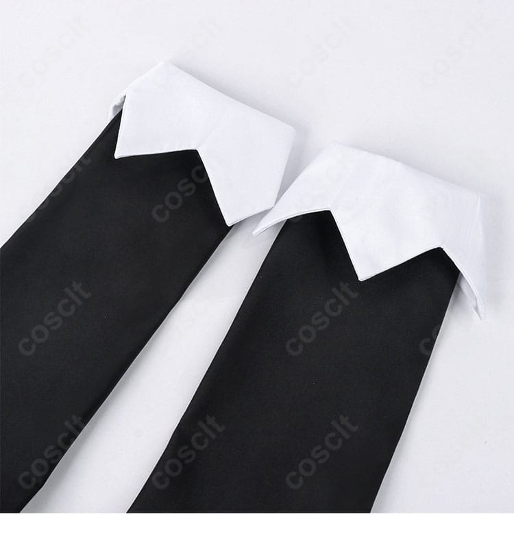 桃乃 メイド服の袖口装飾ディテール。カフスの形状と縫製のアップ