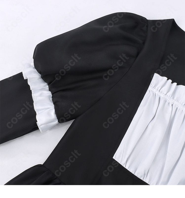 肩のフリルと袖山の切り替えディテール