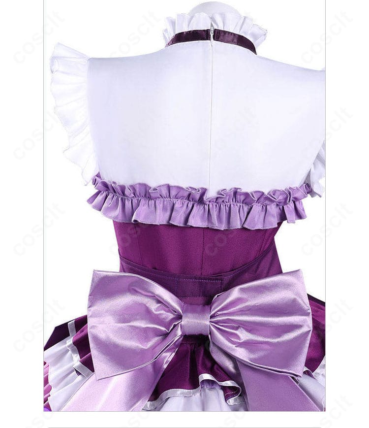 背面の装飾ディテール。大きめリボンとドレープの構成