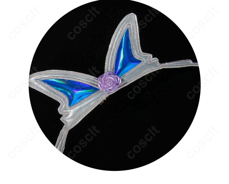 髪飾りの近接写真。青系アクセントと形状の再現度を示す。