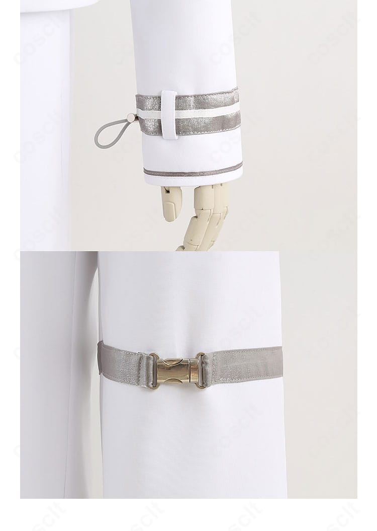 袖とズボン裾の装飾ディテール。直線ラインの配色と生地のハリ感を表現。