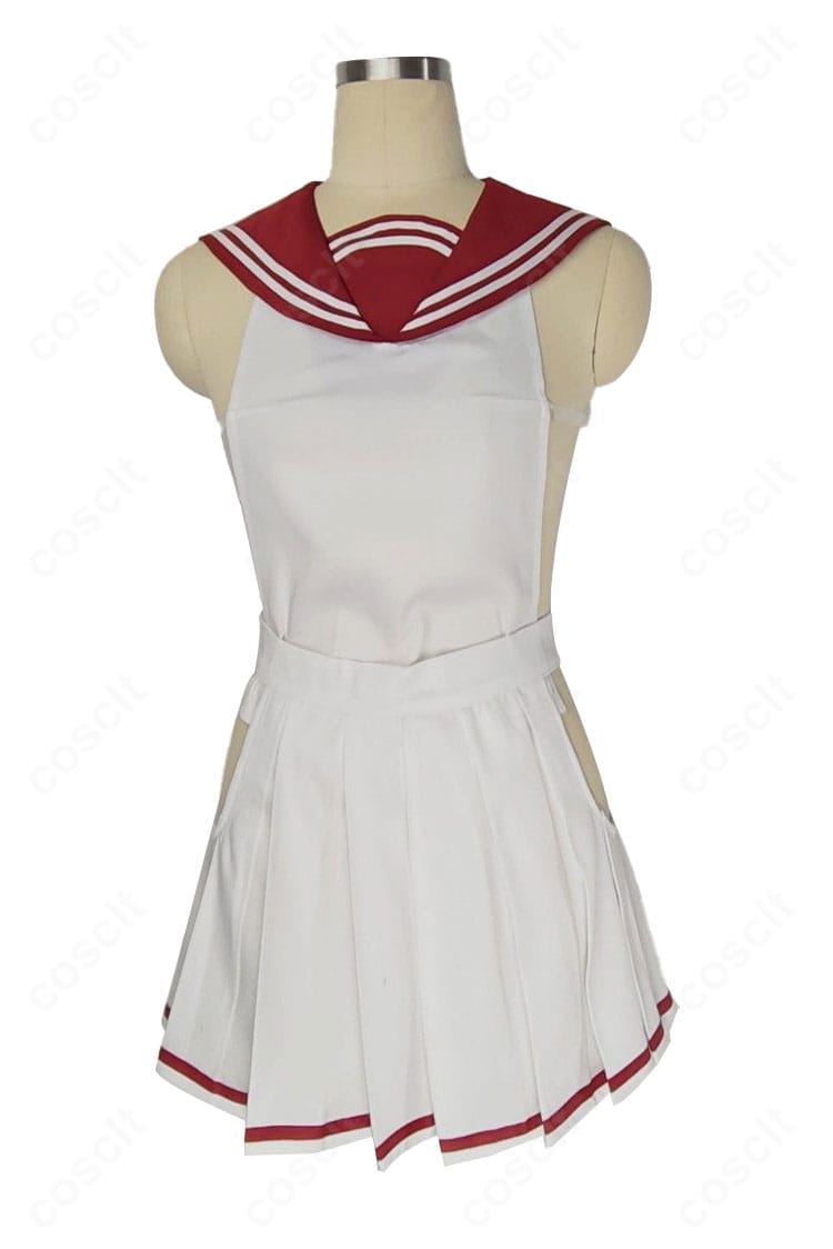 プリーツスカート前面のディテール。均一なプリーツ幅と生地の発色、ステッチの仕上がりを強調