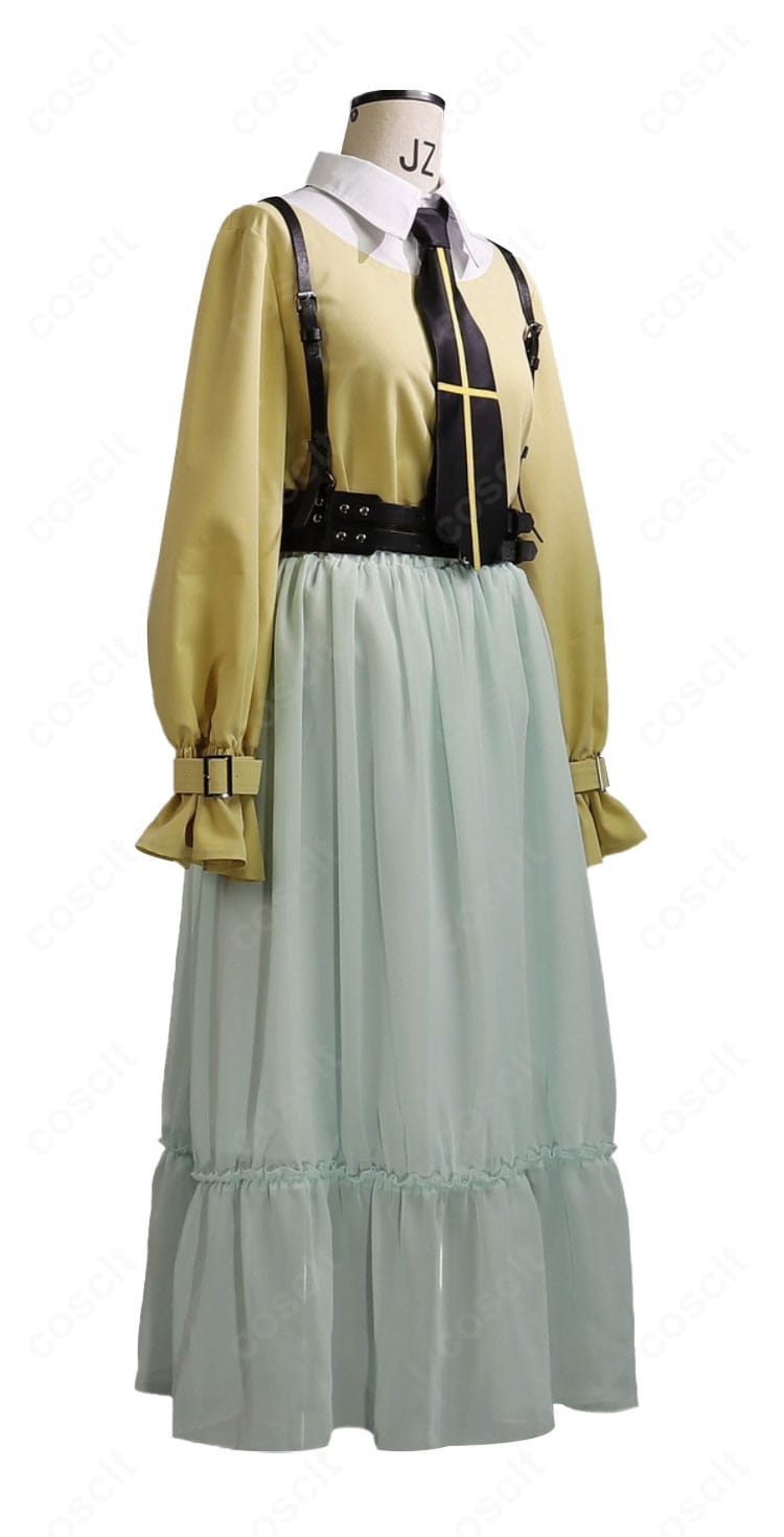 長崎そよ/小日向美香モデルのネクタイと襟元アップ。落ち着いた配色ときれいなVラインを再現。