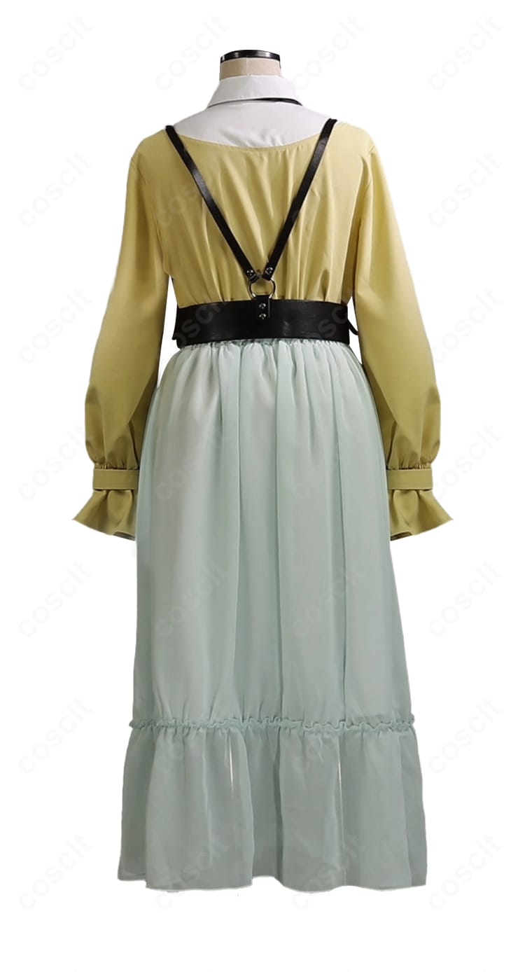 トップスのシフォン生地質感の近接。軽やかな透け感とドレープでステージ映えする表情。