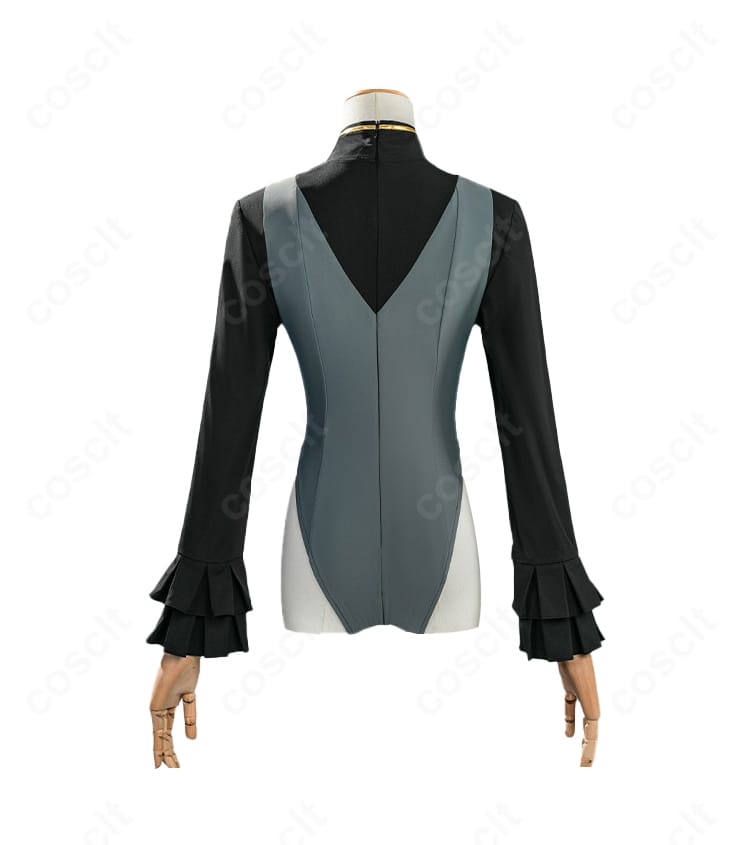 インナー背面装飾の拡大。背中の切り替えと装飾の位置関係を詳細に確認できる。