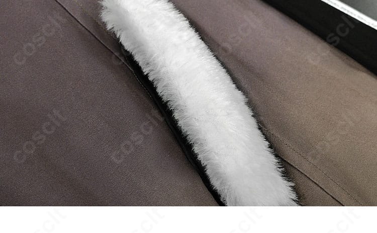 原神 イルーガ コスプレ衣装のコートポケット周り。外套の装飾とステッチの見え方