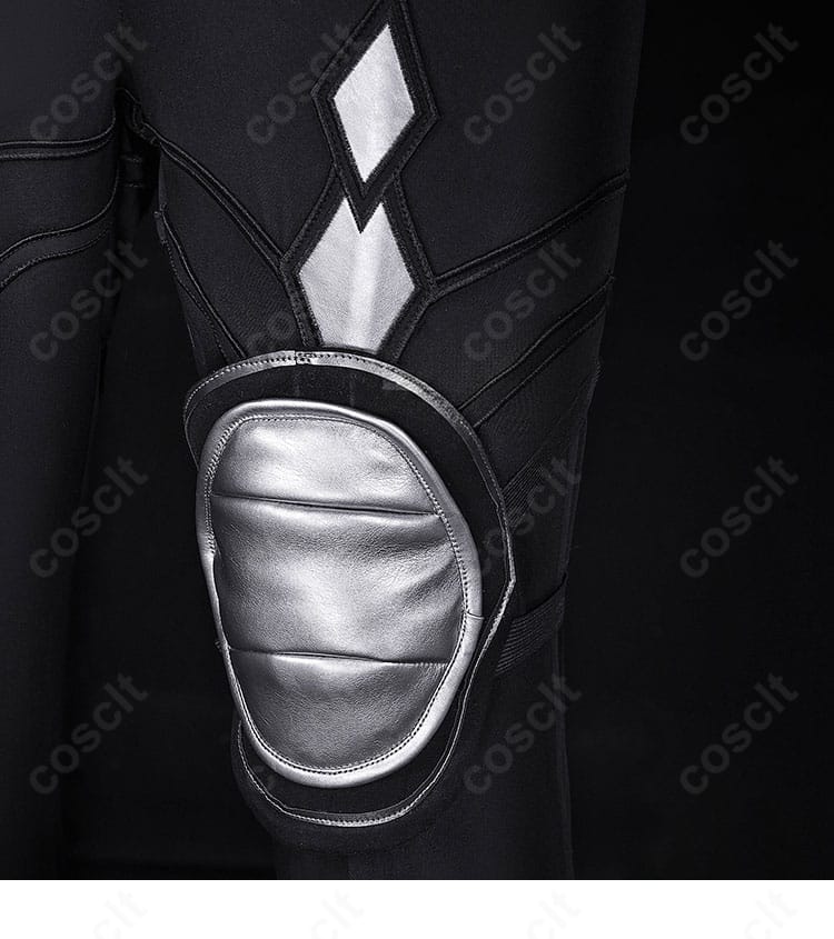 原神 イルーガ コスプレ衣装のニーパッド。膝部装飾とレッグカバーの構成