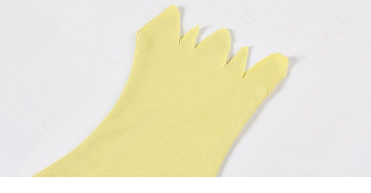 手袋の開口部ディテール(口元仕立てと形状のアップ)