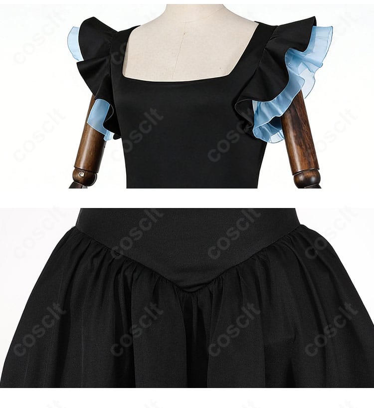 衣装の装飾パーツとステッチの近接ディテール写真