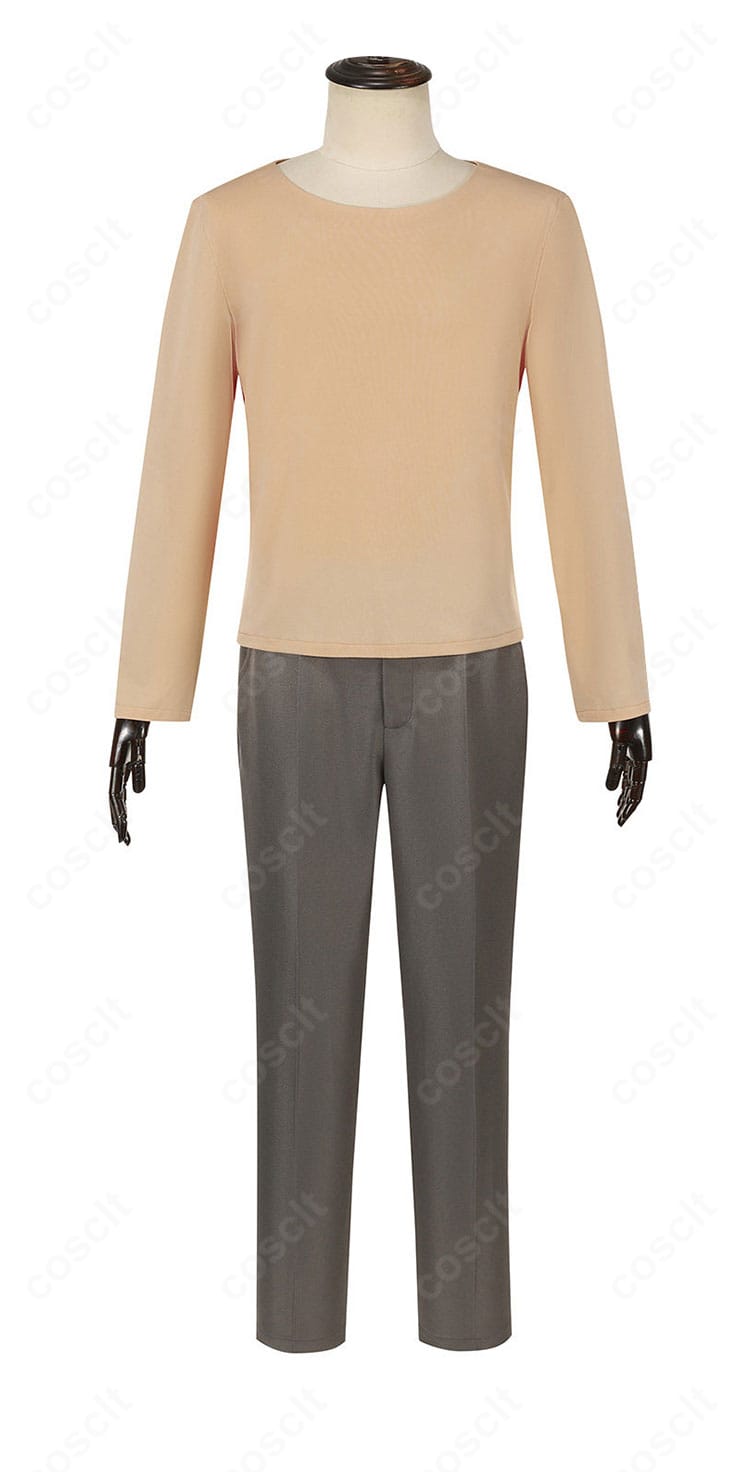 学園制服コートの長袖・正面ディテール。袖の落ち感とステッチワークが見える接写