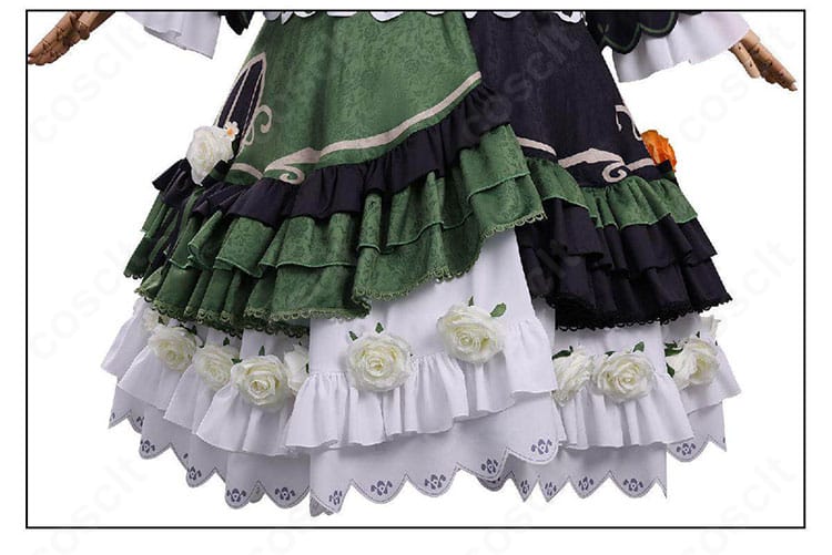 スカートレース装飾のアップ|柄と重なりの質感が分かる画像