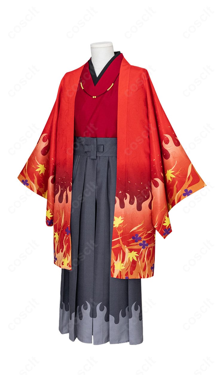 煉獄杏寿郎 京まふ2021和装コスプレの側面。羽織のハリ感とシルエットの直線美がわかる角度。