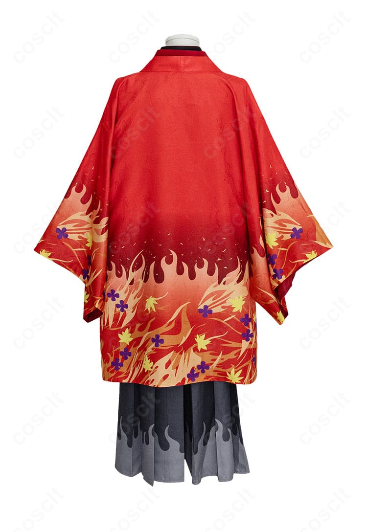 煉獄杏寿郎 京まふ2021和装の背面。羽織の丈感と袴の落ち感、帯位置のバランスを確認できる。