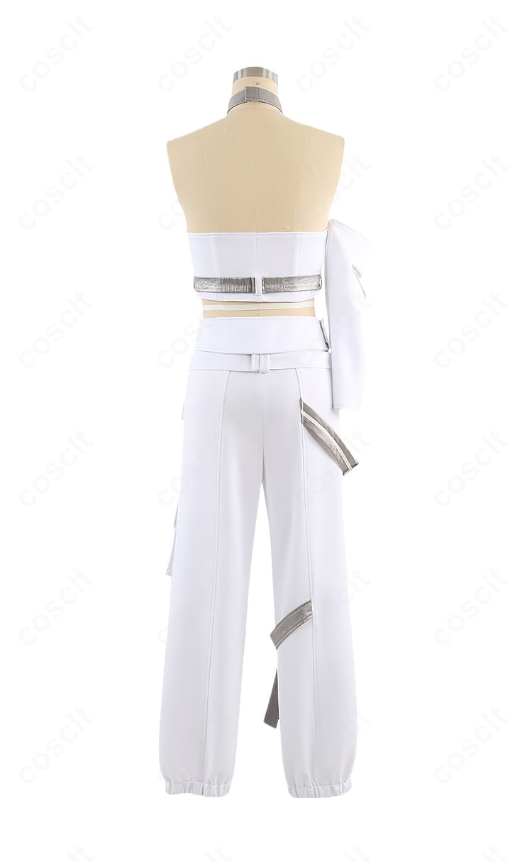 巡音ルカ アクセラレイト衣装の背面全体。背中のシルエットとパンツのラインを確認できる画像