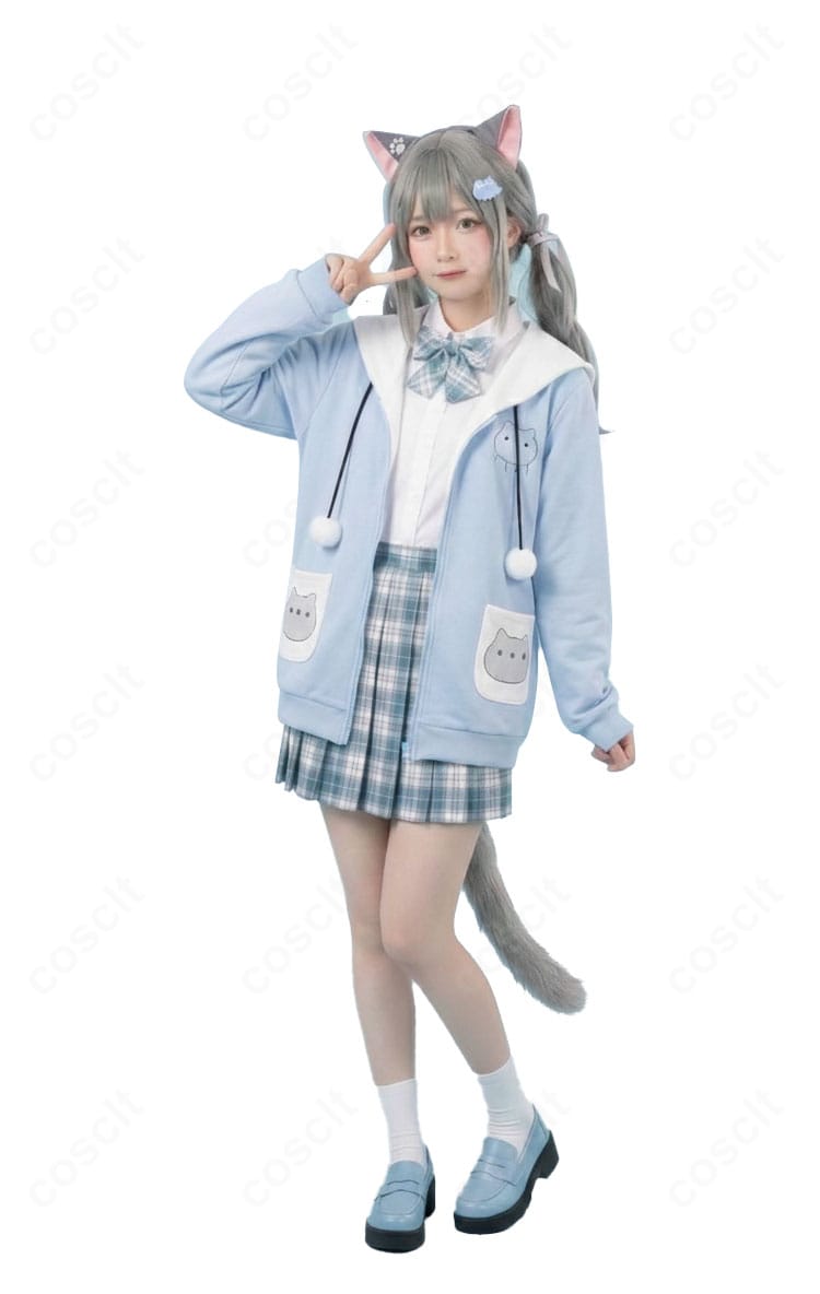 なちょ猫 新衣装コスプレの正面全体像。コート・シャツ・スカートのシルエットと配色が確認できる画像