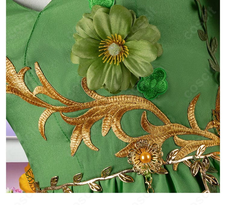 エマ・ウッズ 朽ちぬ長夏 ワンピース裾の縁取りと生地感