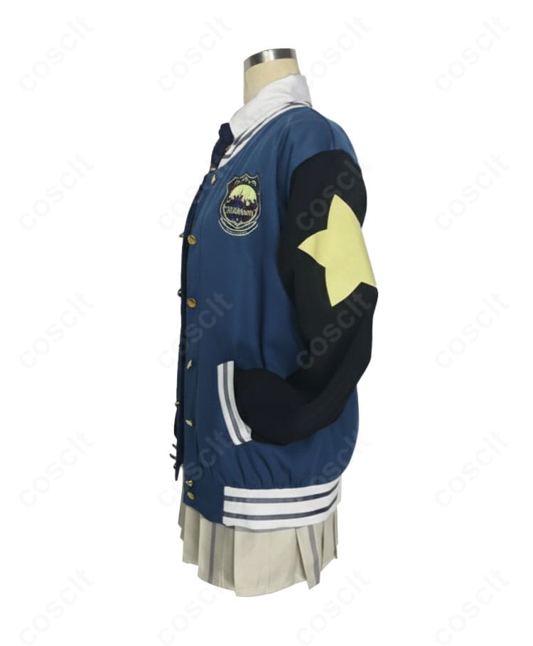 薄葉リツ 制服コスプレのネクタイとシャツ襟元アップ。結びやすい長さと清潔感ある襟の形状。