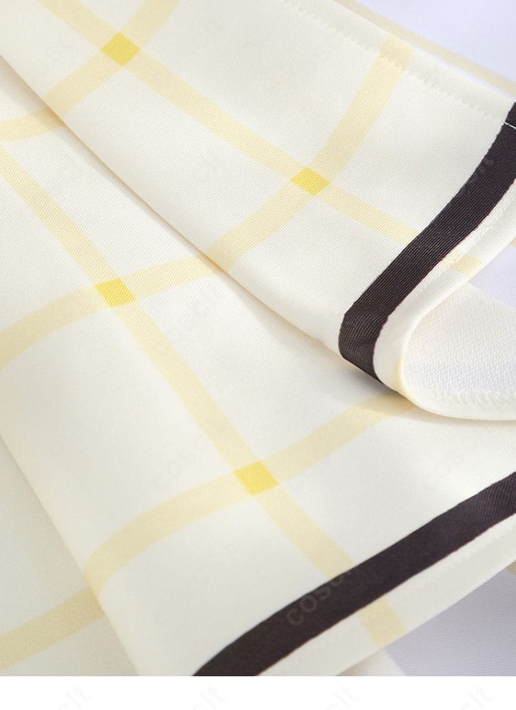 スカートのメッシュ（網状）装飾レイヤーの質感ディテール