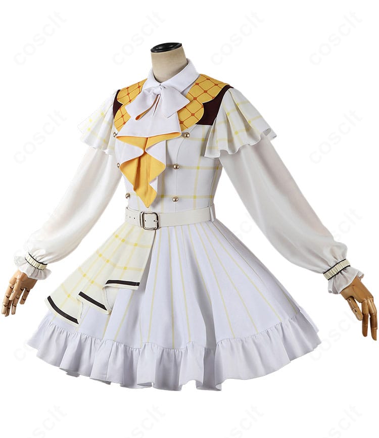 15周年記念衣装の側面シルエットとスカートの広がりがわかる画像