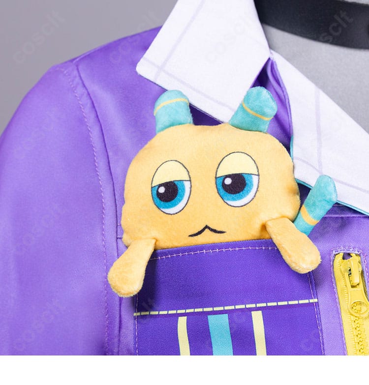 神代類 ライブ衣装コートのフロントディテール。留め具と切り替えの造形。