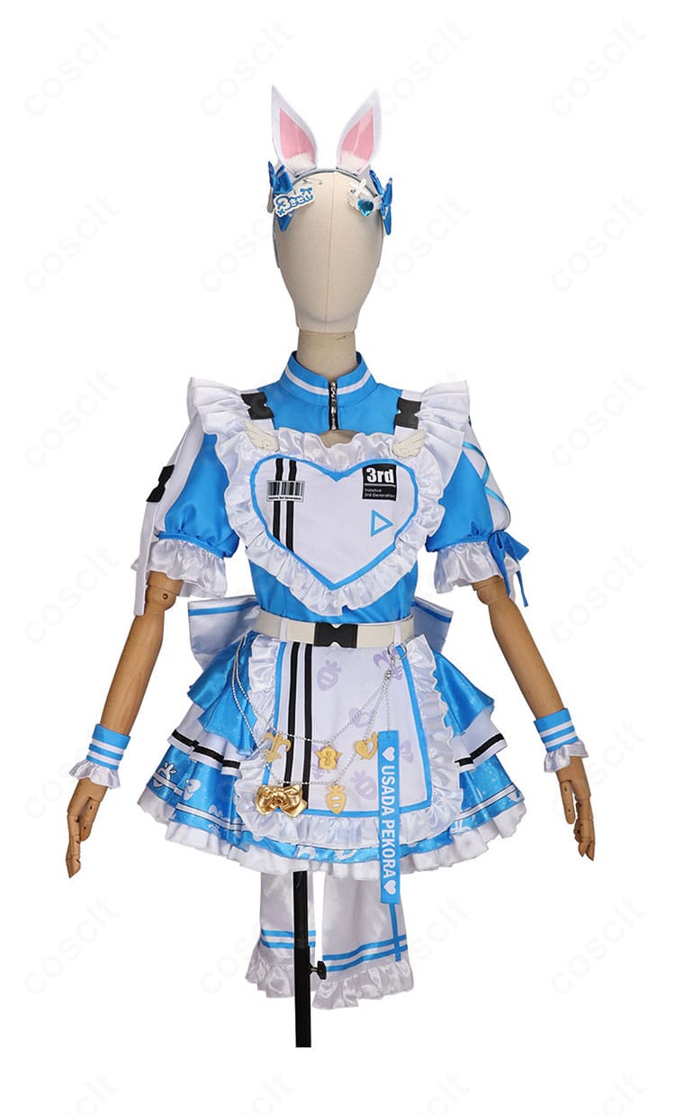 兎田ぺこら「よくばり電脳ガール」ライブ衣装の正面全体写真