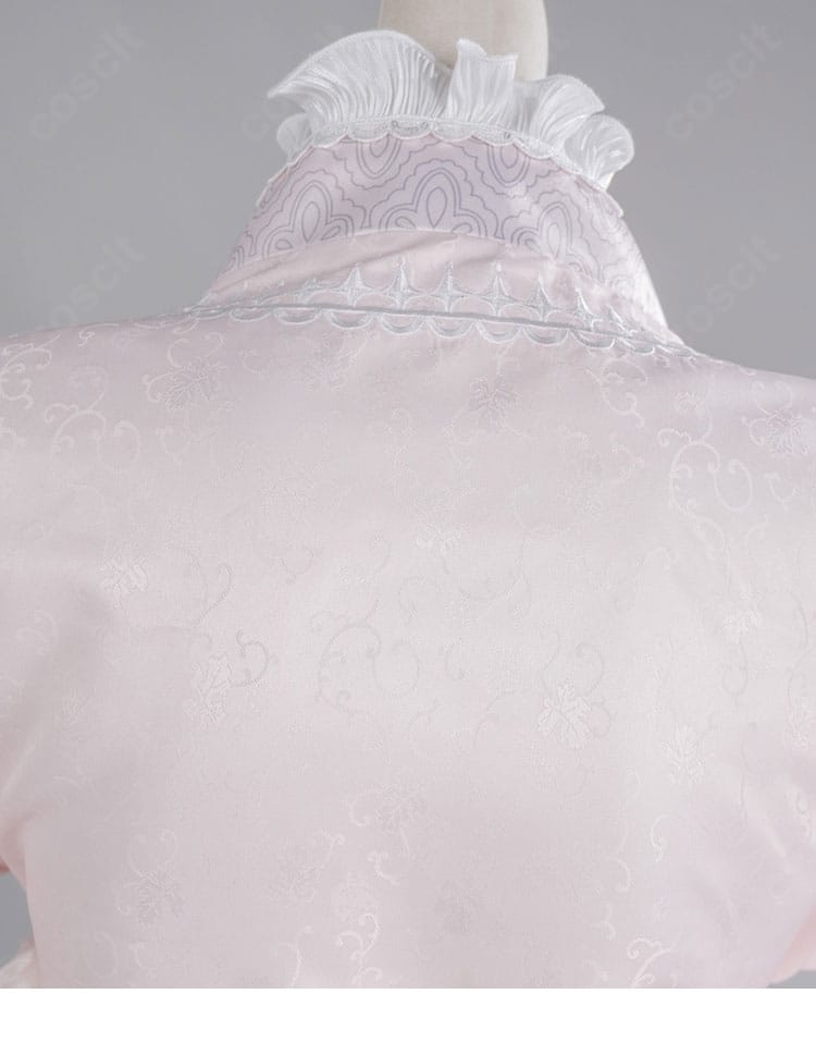 背肩部分の装飾と配色切り替えのディテール