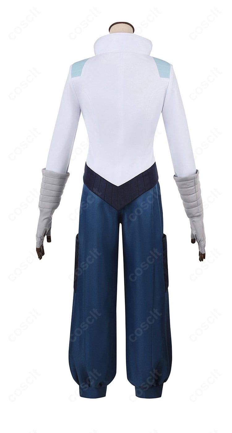 メリル・ストライフ STAMPEDE版 上着・パンツの背面シルエットとカッティング