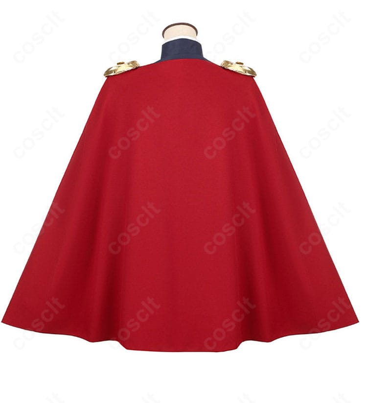山城恋 総組長制服コスプレ衣装の背面全身カット（マントの広がり）