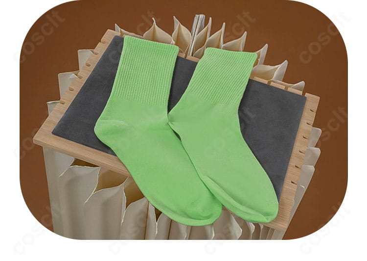 靴下のディテール(生地感と丈感の確認用)