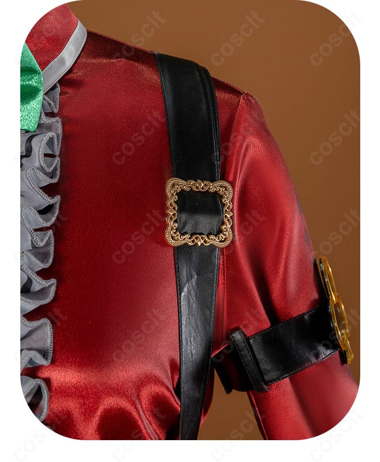 肩・袖の装飾ディテール(アームバンド周りの意匠と生地質)