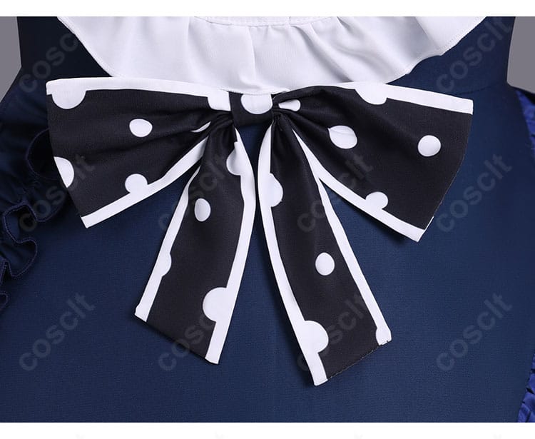 大きな蝶結び装飾の近接。結び目のボリュームと質感を示す画像