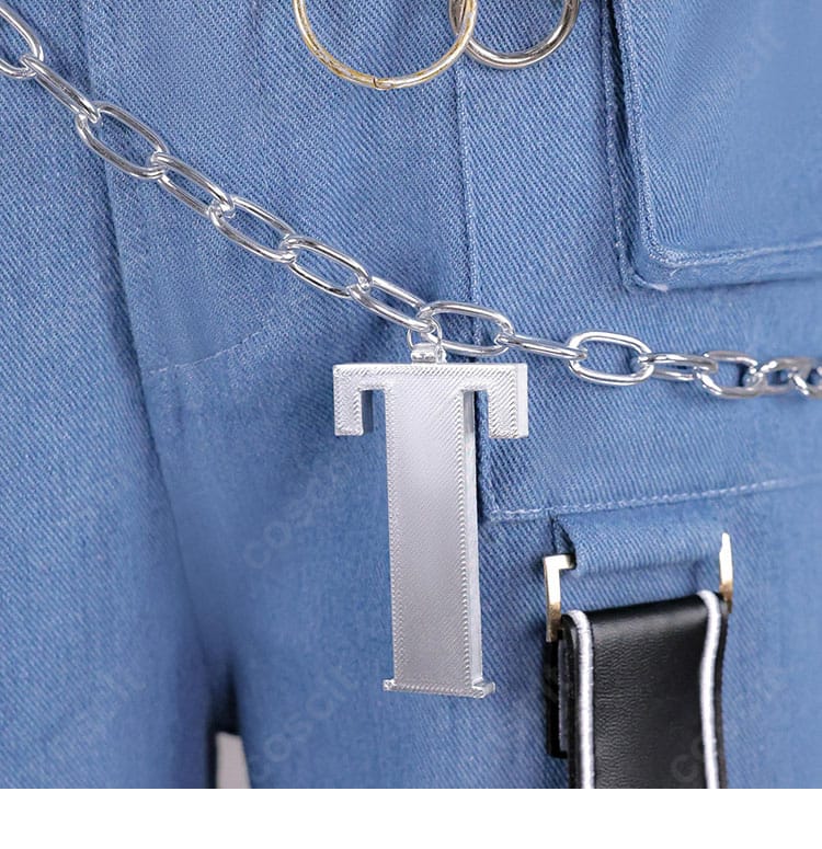 T字モチーフ装飾パーツの近接写真(3Dプリント質感)