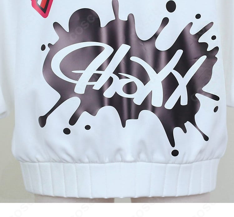 背面のワンポイント柄装飾を強調した近接写真