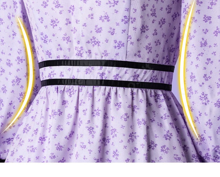 ウエスト装飾のディテール。調整できる仕様と結び目の仕上がりを示す画像